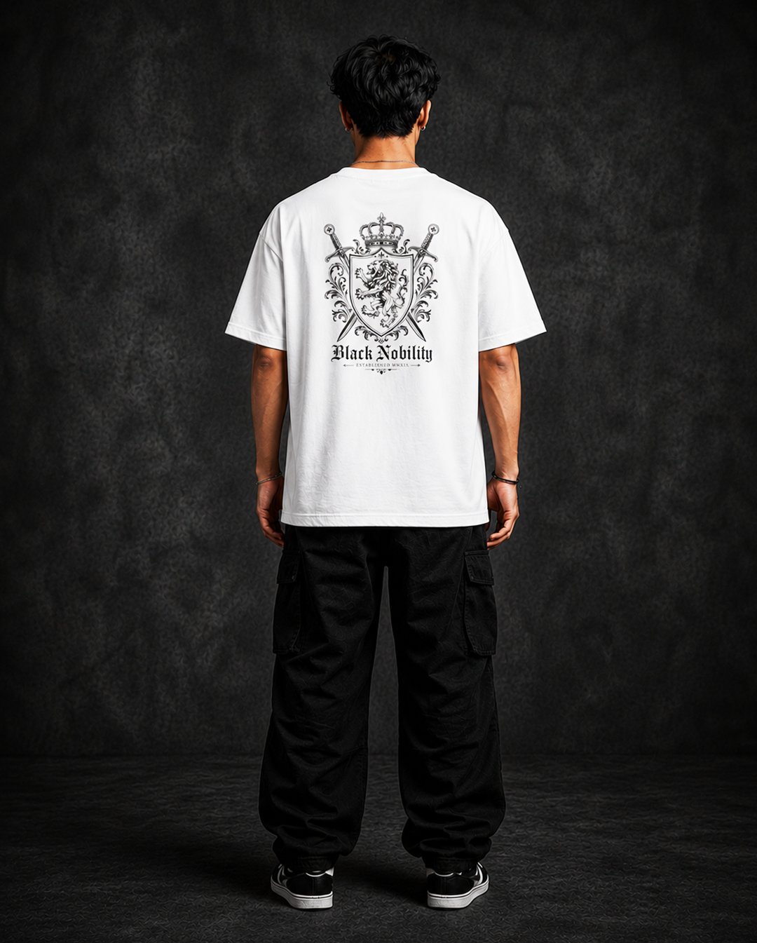Kaos Pria "Black Nobility" Lion Crest Oversized | NINOC - Official Product View thumb 9