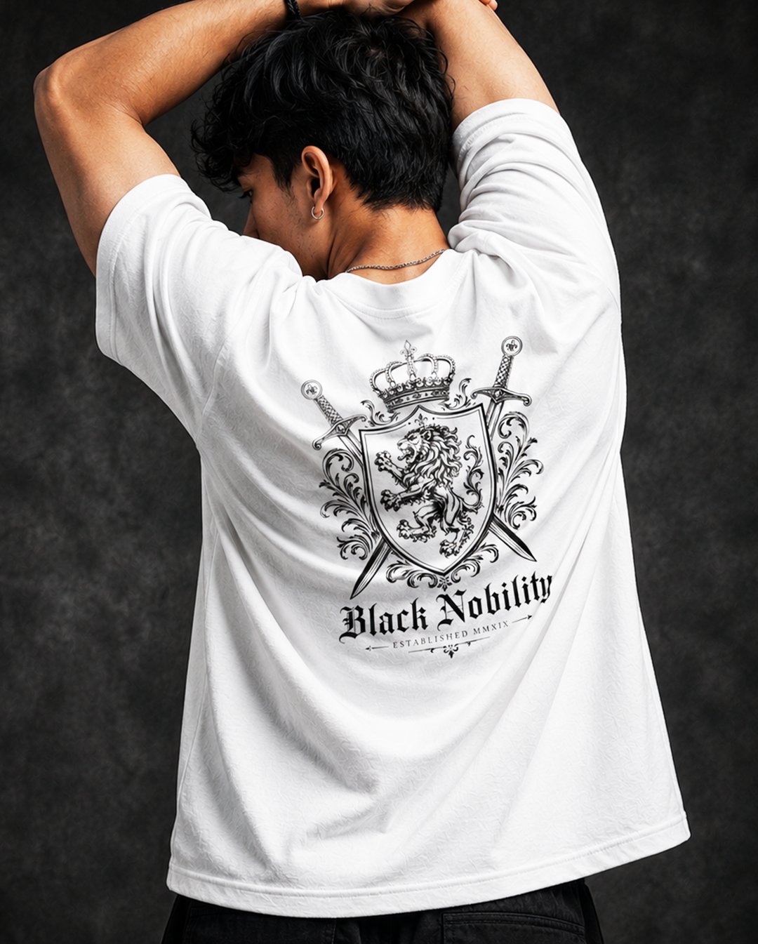 Kaos Pria "Black Nobility" Lion Crest Oversized | NINOC - Official Product View thumb 10